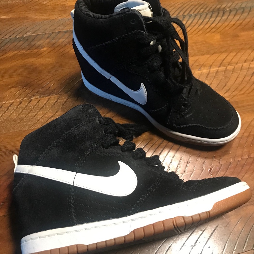 NIKE Sky High Dunk Wedge